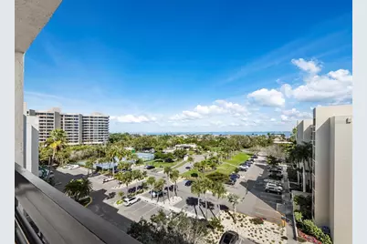 1135 Gulf Of Mexico Drive #605, Longboat Key, FL 34228 - Photo 3