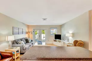 207 75th St, Bradenton Beach, FL 34217 - Photo 23