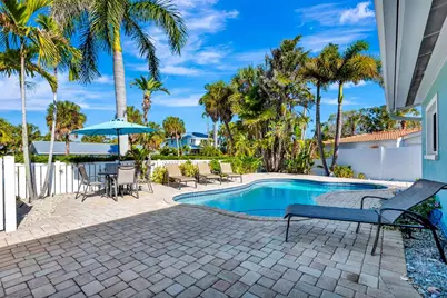 207 75th Street #E, Bradenton Beach, FL 34217 - Photo 7