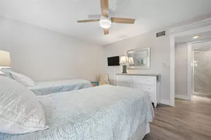 5260 Gulf of Mexico Dr, Longboat Key, FL 34228 - Photo 17