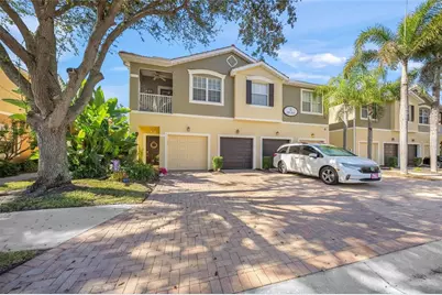 8015 Limestone Lane #15-101, Sarasota, FL 34233 - Photo 1