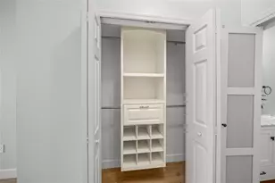 8015 Limestone Ln, Sarasota, FL 34233 - Photo 15