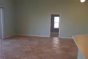 5271 Highbury Cir, Sarasota, FL 34238 - Photo 3