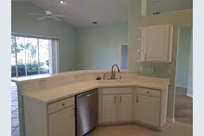 5271 Highbury Circle, Sarasota, FL 34238 - Photo 5