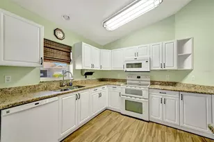 1612 Fairway Oaks Dr, Palmetto, FL 34221 - Photo 25