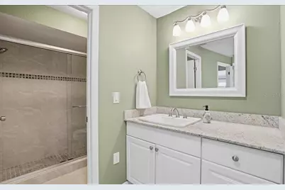 3908 Center Gate Circle #27, Sarasota, FL 34233 - Photo 25