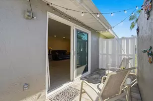 3908 Center Gate Cir, Sarasota, FL 34233 - Photo 21