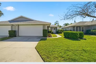 3908 Center Gate Circle #27, Sarasota, FL 34233 - Photo 1
