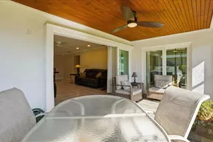 3908 Center Gate Cir, Sarasota, FL 34233 - Photo 13