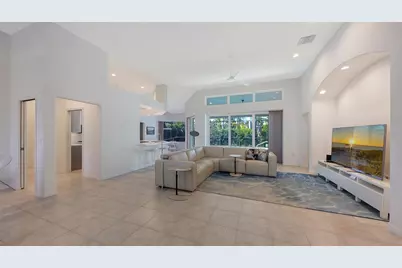 4704 Sweetmeadow Circle, Sarasota, FL 34238 - Photo 3