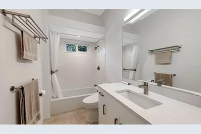 4704 Sweetmeadow Circle, Sarasota, FL 34238 - Photo 25