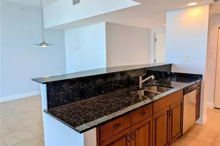 800 N Tamiami Trail, Sarasota, FL 34236 - Photo 7