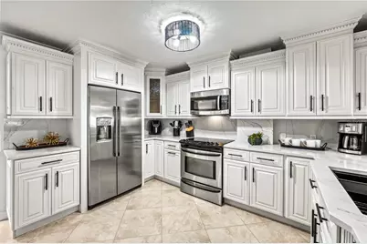 5880 Midnight Pass Road #210, Sarasota, FL 34242 - Photo 9