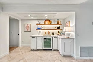 5880 Midnight Pass Rd, Sarasota, FL 34242 - Photo 15