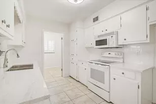 1958 Morris St, Sarasota, FL 34239 - Photo 19