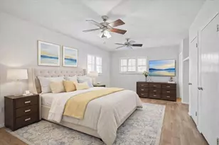 1958 Morris St, Sarasota, FL 34239 - Photo 7