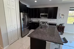 3105 Trustee Ave, Sarasota, FL 34243 - Photo 7