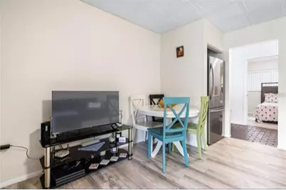 3523 Longmeadow #12, Sarasota, FL 34235 - Photo 5