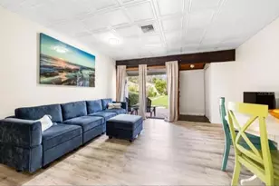 3523 Longmeadow, Sarasota, FL 34235 - Photo 3