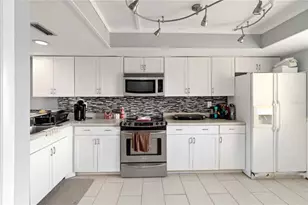 118 Lakeview Way, Oldsmar, FL 34677 - Photo 17