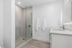 332 Cocoanut Ave, Sarasota, FL 34236 - Photo 17