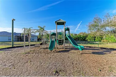 2311 29th Avenue E, Palmetto, FL 34221 - Photo 31