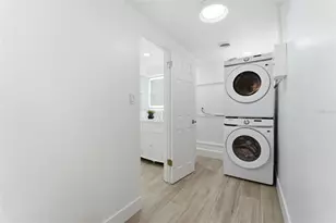 121 Sandhurst Dr, Venice, FL 34293 - Photo 21