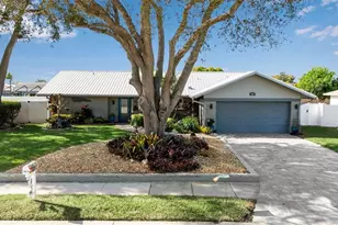 1014 63rd St W, Bradenton, FL 34209 - Photo 1