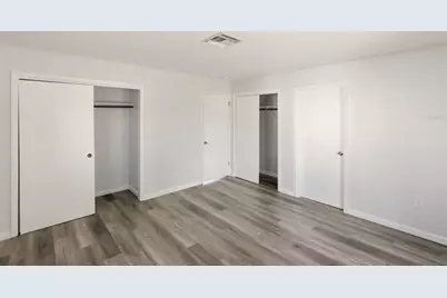 6226 Camphor Avenue, Sarasota, FL 34231 - Photo 13