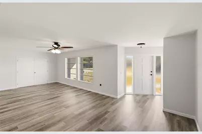 6226 Camphor Avenue, Sarasota, FL 34231 - Photo 3