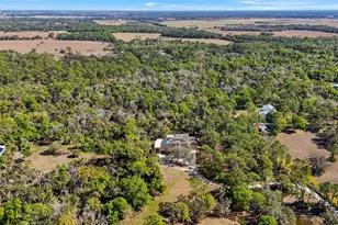 95 Vic Edwards Rd, Sarasota, FL 34240 - Photo 21