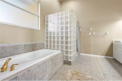 95 Vic Edwards Road, Sarasota, FL 34240 - Photo 11