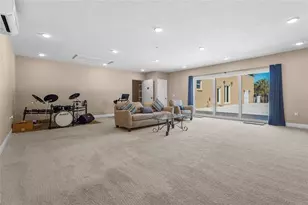 95 Vic Edwards Rd, Sarasota, FL 34240 - Photo 15