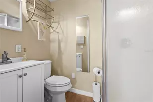 95 Vic Edwards Rd, Sarasota, FL 34240 - Photo 43