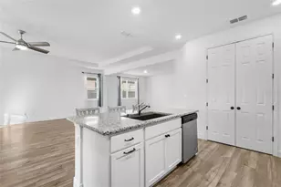 7322 34th Ct E, Sarasota, FL 34243 - Photo 19