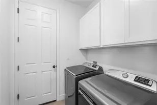 7322 34th Ct E, Sarasota, FL 34243 - Photo 37