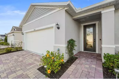 7322 34th Court E, Sarasota, FL 34243 - Photo 11