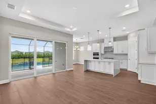 7653 Moonbeam Ave, Sarasota, FL 34241 - Photo 9