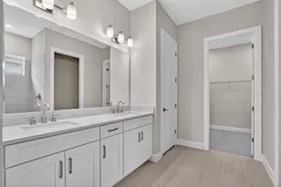 7653 Moonbeam Ave, Sarasota, FL 34241 - Photo 13