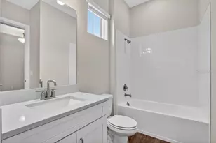 7653 Moonbeam Ave, Sarasota, FL 34241 - Photo 19