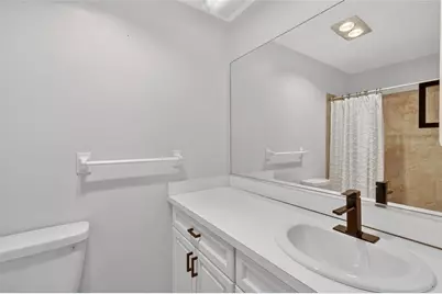 7880 Palm Aire Lane #205, Sarasota, FL 34243 - Photo 19