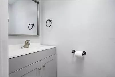 3333 Ramblewood Place, Sarasota, FL 34237 - Photo 19