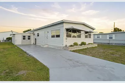 4850 Brae Burn Avenue, Sarasota, FL 34234 - Photo 3