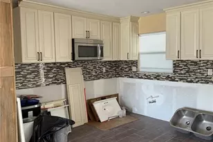 614 Fair Winds Dr, Nokomis, FL 34275 - Photo 9