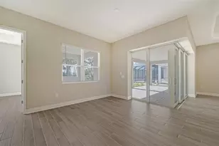 21297 Holmes Cir, Venice, FL 34293 - Photo 13