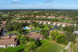 5797 Avista Dr, Sarasota, FL 34243 - Photo 37