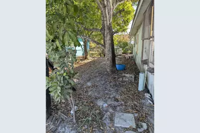 1602 4th Avenue W, Palmetto, FL 34221 - Photo 3