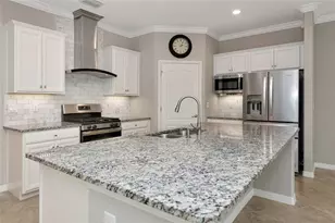 10202 Marbella Dr, Bradenton, FL 34211 - Photo 7