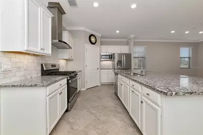 10202 Marbella Drive, Bradenton, FL 34211 - Photo 15