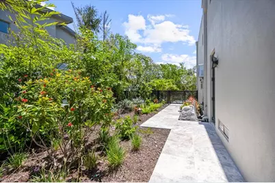 590 De Narvaez Drive, Longboat Key, FL 34228 - Photo 71